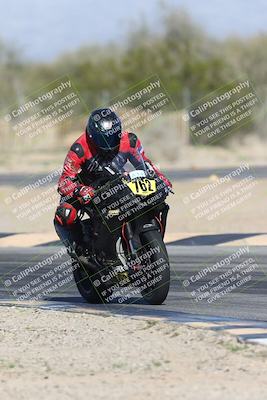 media/Jan-15-2026-Racers Edge (Thu) [[dfebeb70ab]]/2-A Group/Session 5 Turn 2/